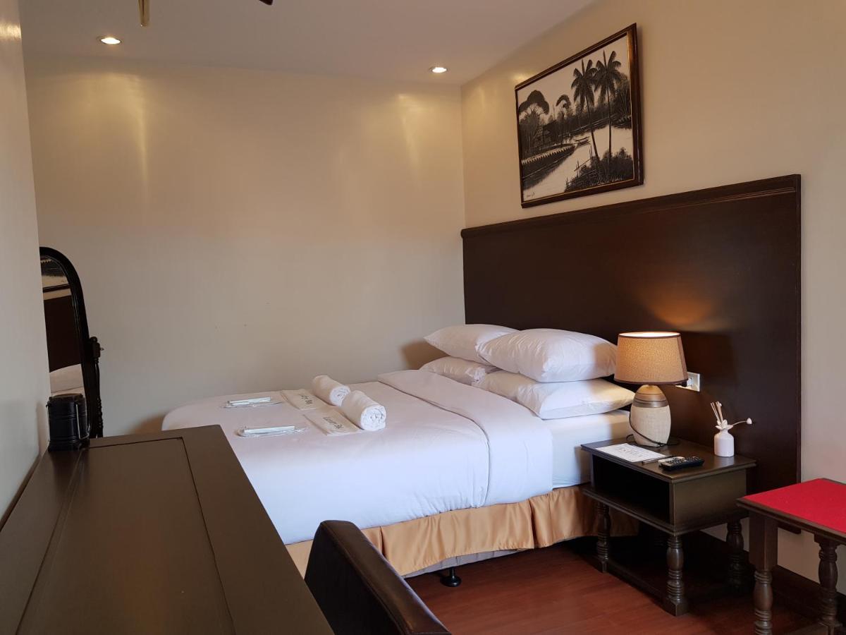 Casa Estela Boutique Hotel & Cafe Calapan Екстер'єр фото